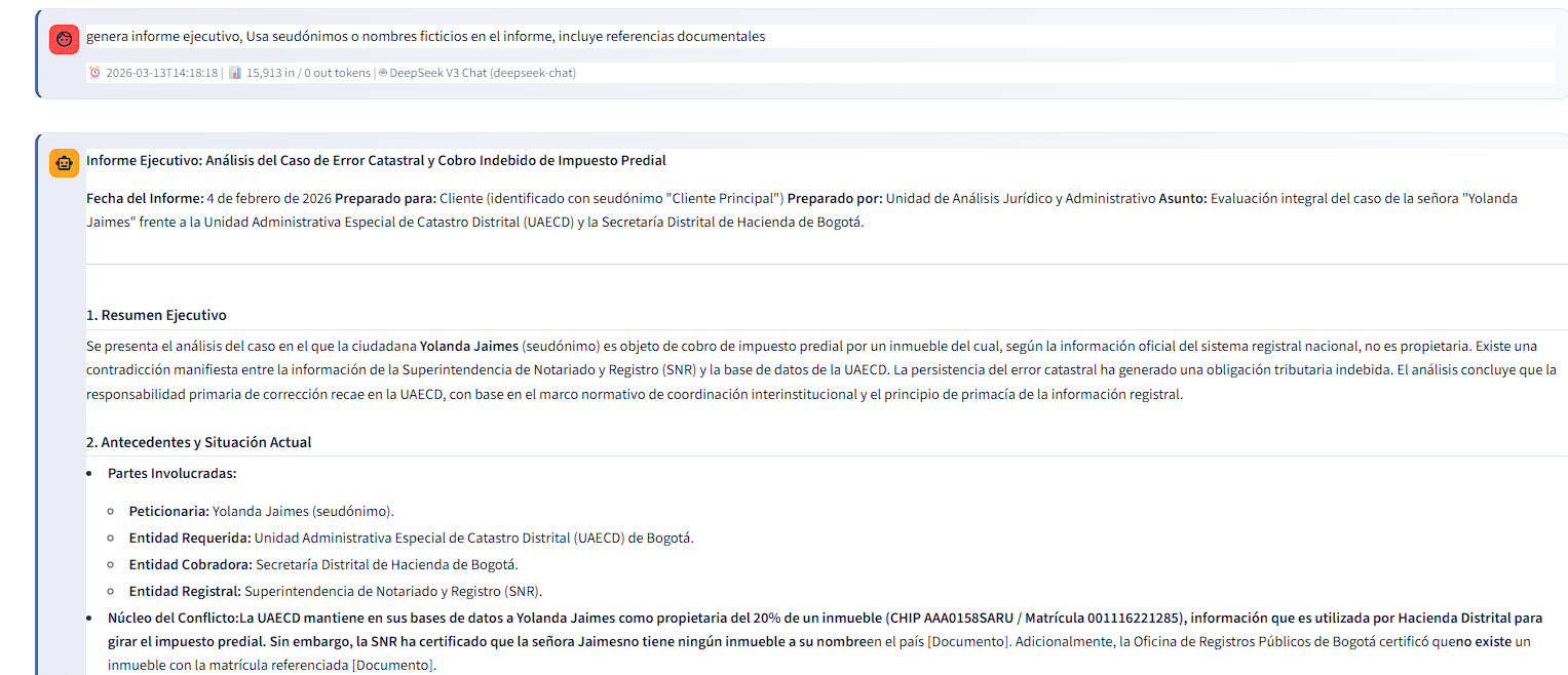 Pantalla del chat mostrando una pregunta y respuesta de la IA con referencias documentales